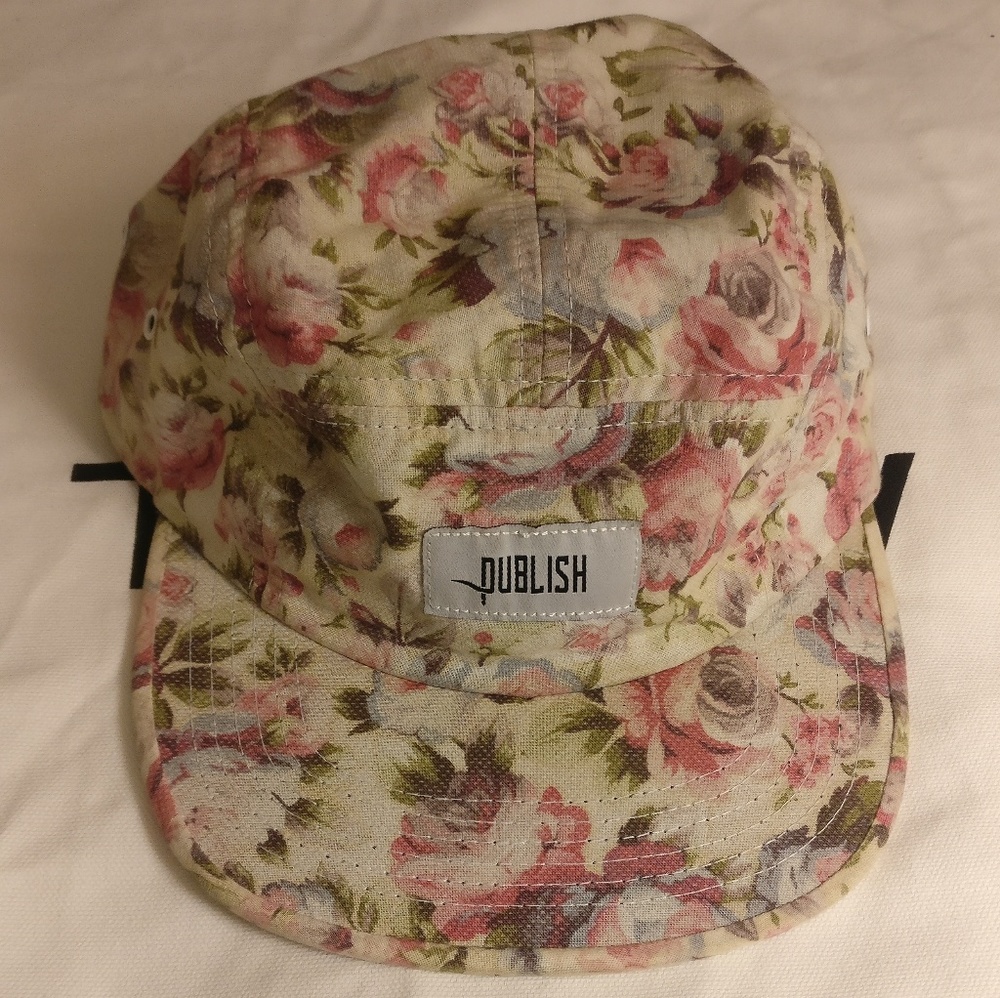 Publish Floral 5 Panel